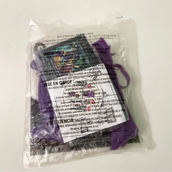 McDonalds Lego Batman Movie Batgirl Viewer Toy - Picture 6 of 11